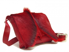 Springbockfell Tasche Postbag Rot